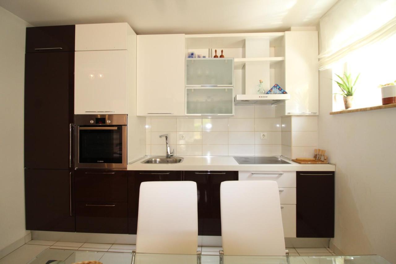 Macadamia Apartment With Garage Parking Split Extérieur photo