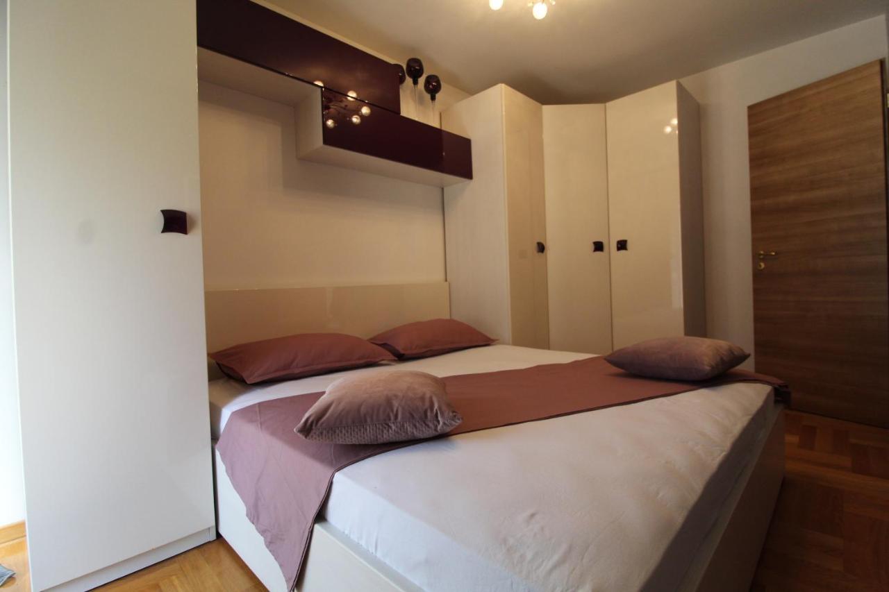 Macadamia Apartment With Garage Parking Split Extérieur photo